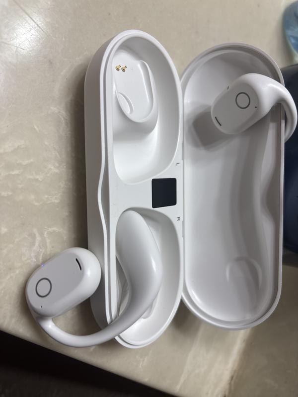 Customer carousel item 6.