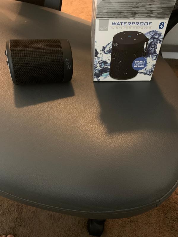 ilive isbw 348b bluetooth speaker