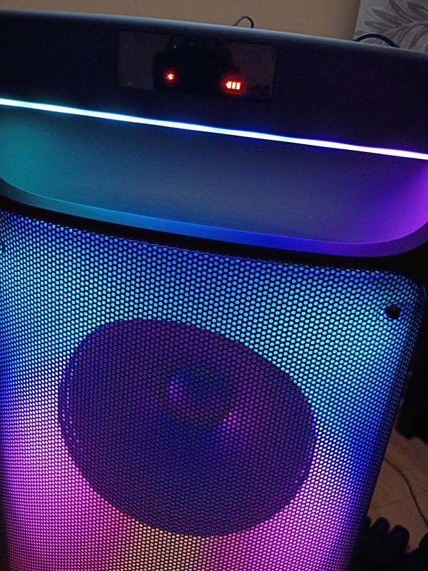 I love the LEDs and the amazing quality sound