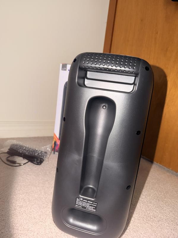 PARTY TIL THE NEIGHBORS GETS MAD