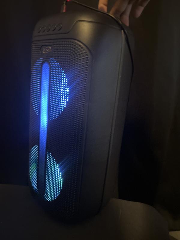 the small size makes it super comfortable and easy to travel with it, the led lights make it look amazing