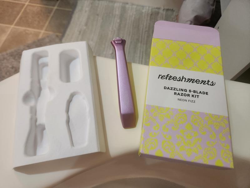 Refreshments Dazzling 5-Blade Razor