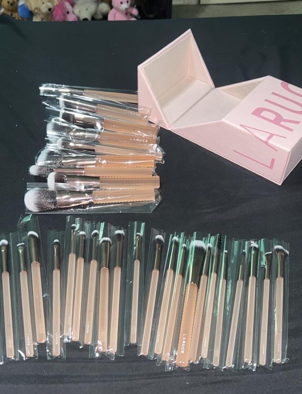 Laruce Beauty Don't Be Jelly 30-Piece Brush Set
