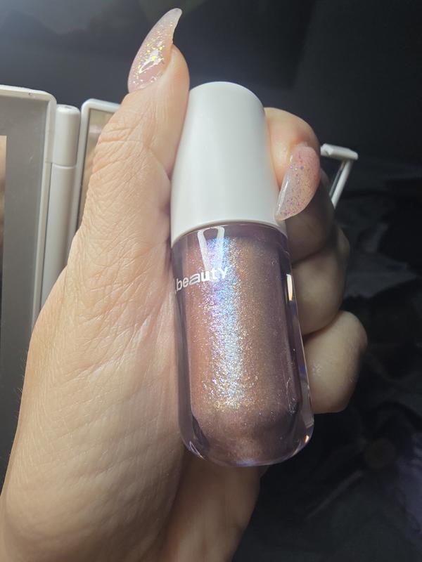 R.E.M. Beauty Midnight Shadows Lustrous Liquid Eyeshadow