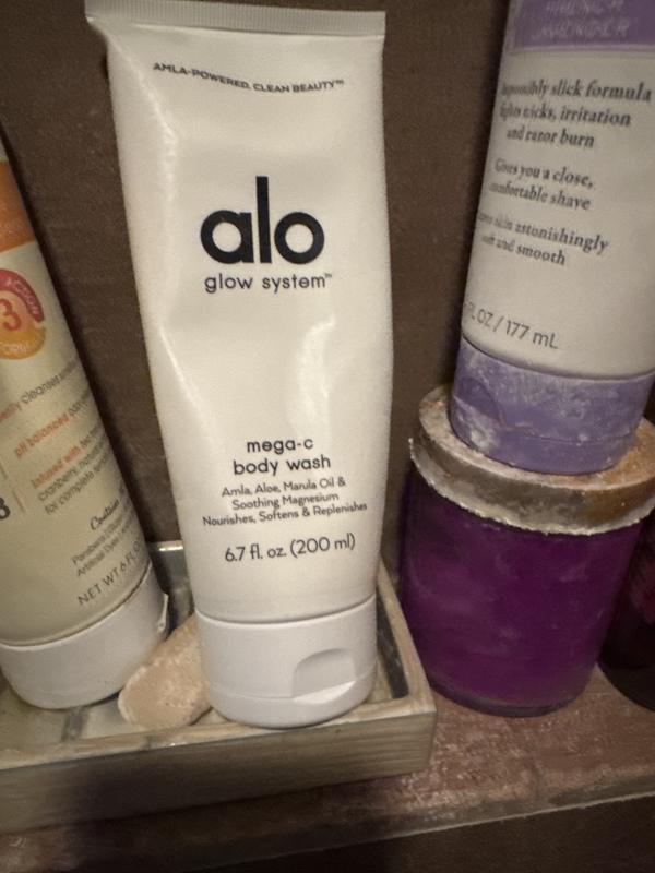 Alo Yoga Skincare Mega-C Body Wash
