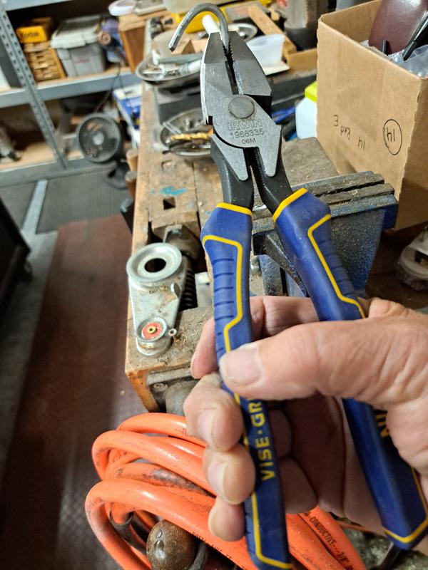 Irwin VISE-GRIP Lineman's Pliers, 9.5 Inch - Laser Heat-Treated Cutting Edge - View #8