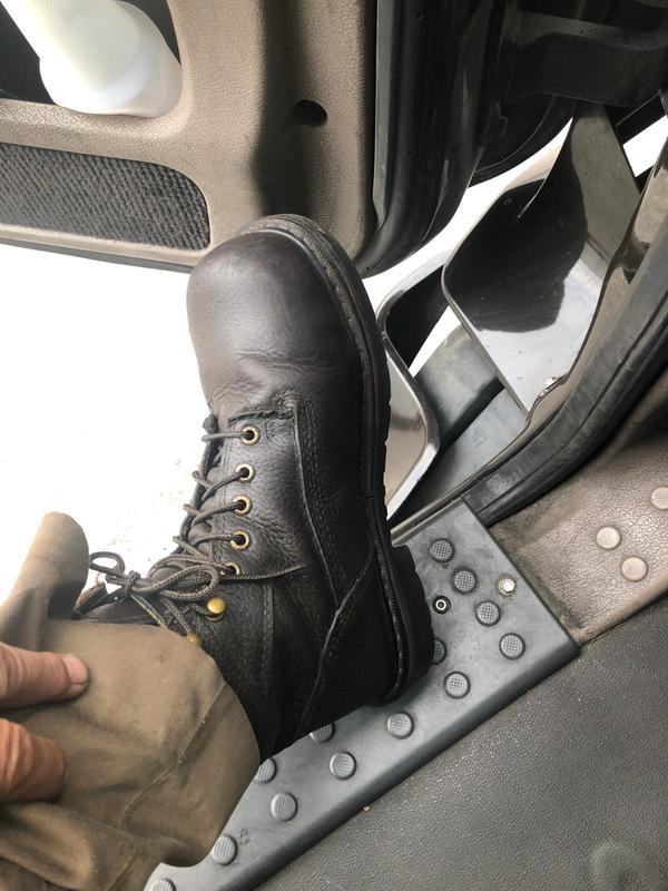 best extreme cold weather work boots