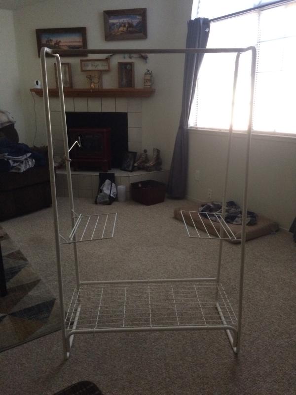 PI-B5 IRIS Large Metal garment and accessories rack , White