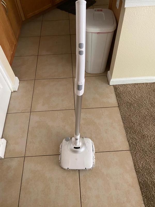 Electric Mop Cordless Vibrating with Water Spray – IRIS USA, Inc.