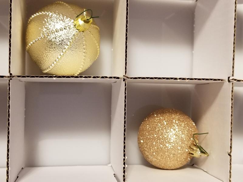 Iris Usa, 60 Qt. Holiday Storage Box w/ Ornament Dividers, 2 Pack
