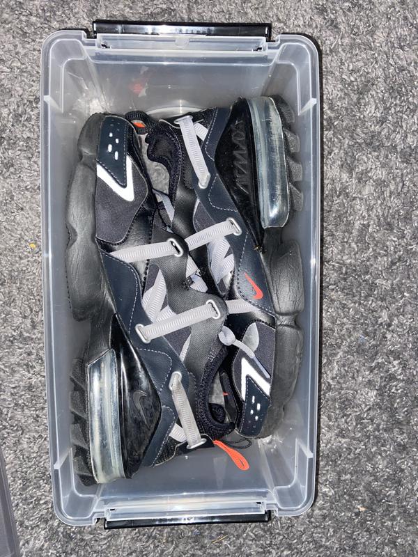 Storing my sneakers in the box
