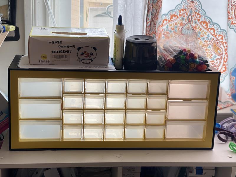 Storage box