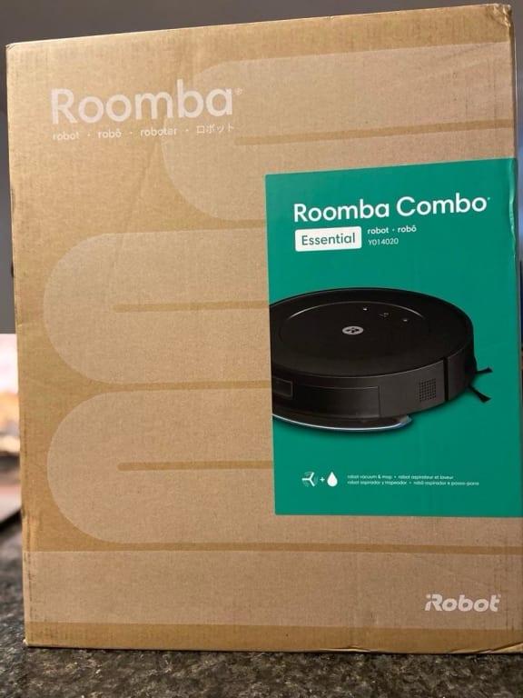 iRobot® Roomba® Combo Essential Robot Vacuum (Y013420)