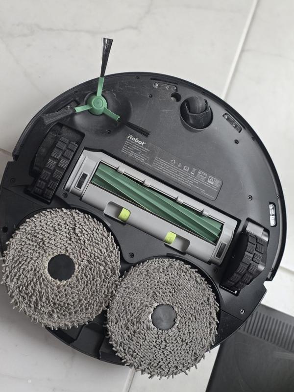 iRobot Roomba 505 Combo 13.8 in. Robotic Vacuum and Mop Plus with