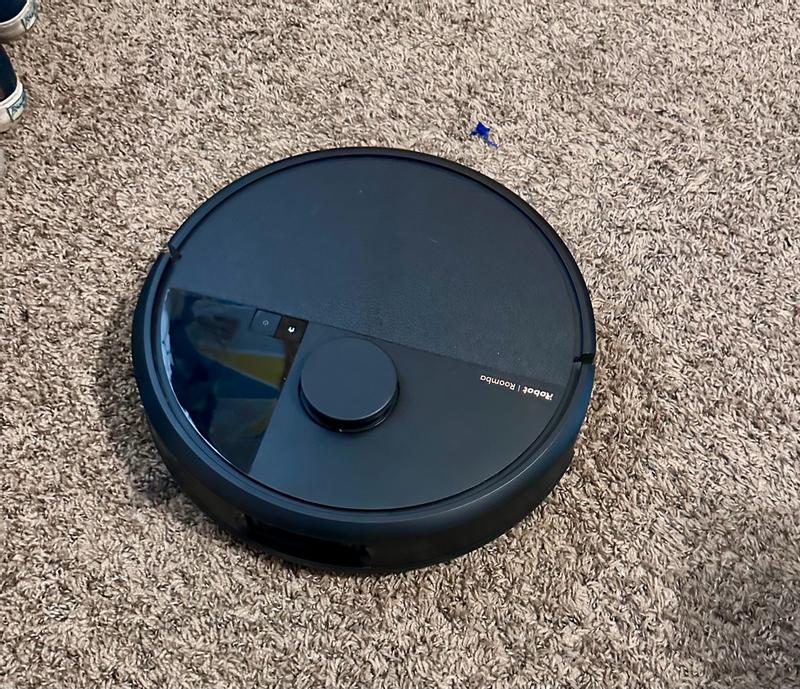 iRobot Roomba Max 705 Robot Vac + AutoEmpty dock - QVC.com