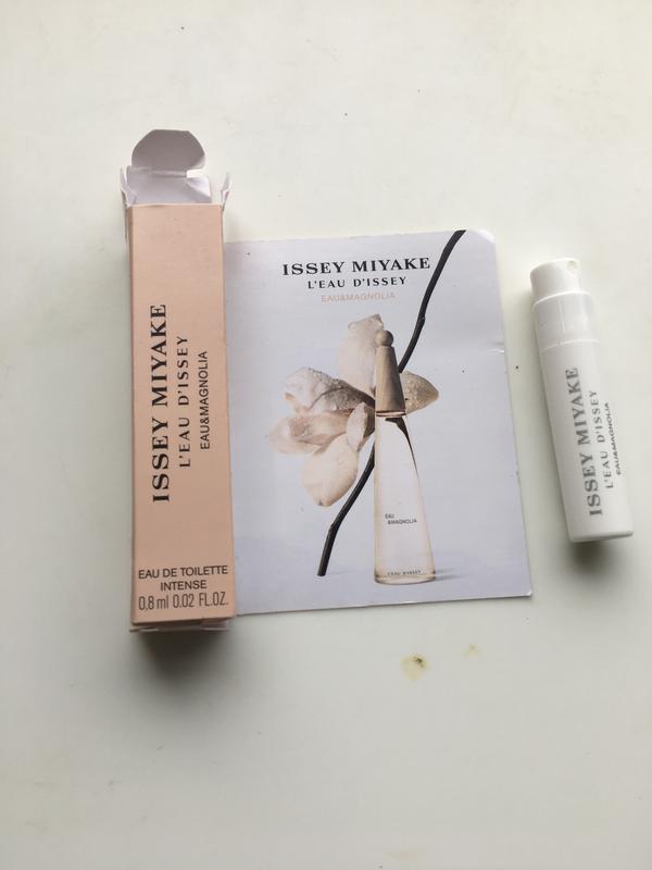 L’Eau d’Issey Eau & Magnolia Eau de Toilette Intense 0.8ml