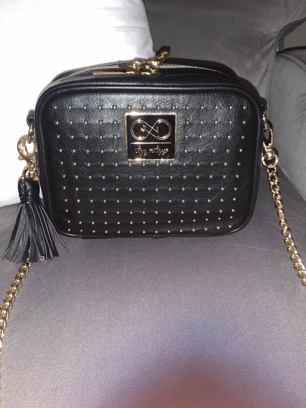 イッチx Childrenof thediscordanceSLING BAG Crossbody_Mktg_Image.jpg?v=