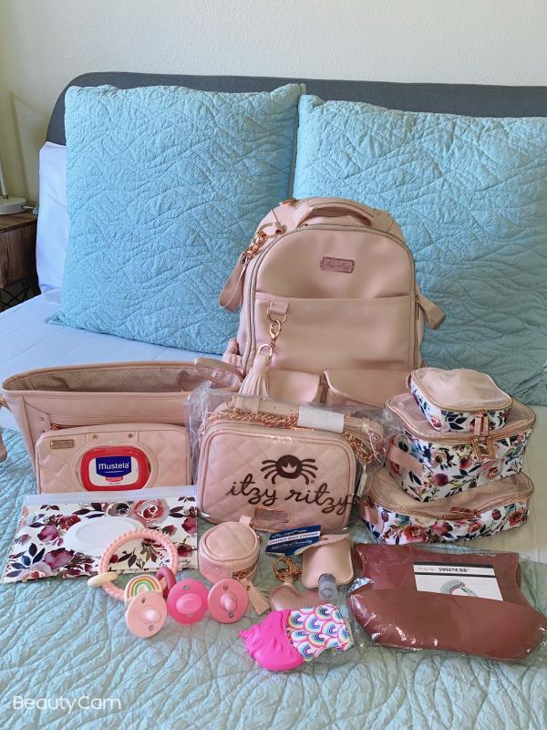 Esta es mi colección de productos Itzy ritzy y sigue sumando