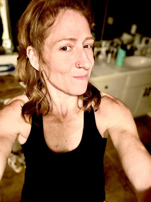 No more puffies under my eyes and legs bing it!