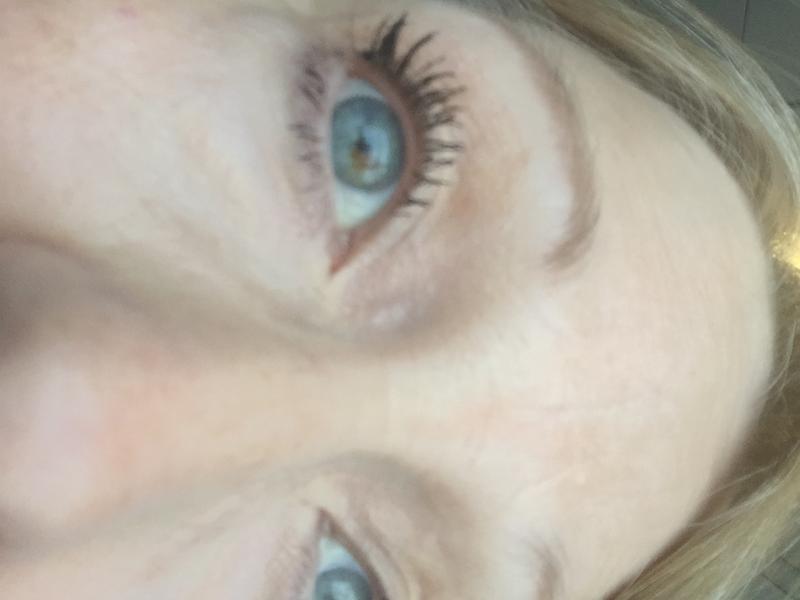 I Cosmetics mascara