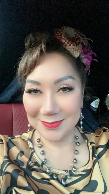 12 hrs post show…Still Freshly Set!!