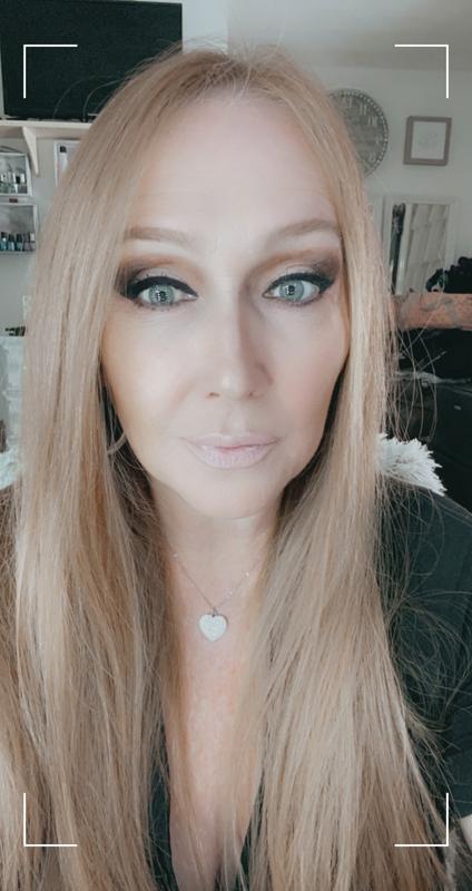 Ooooo girl those lashes