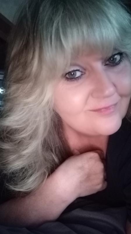 Customer photo for "Flawless foundation please bring it back"