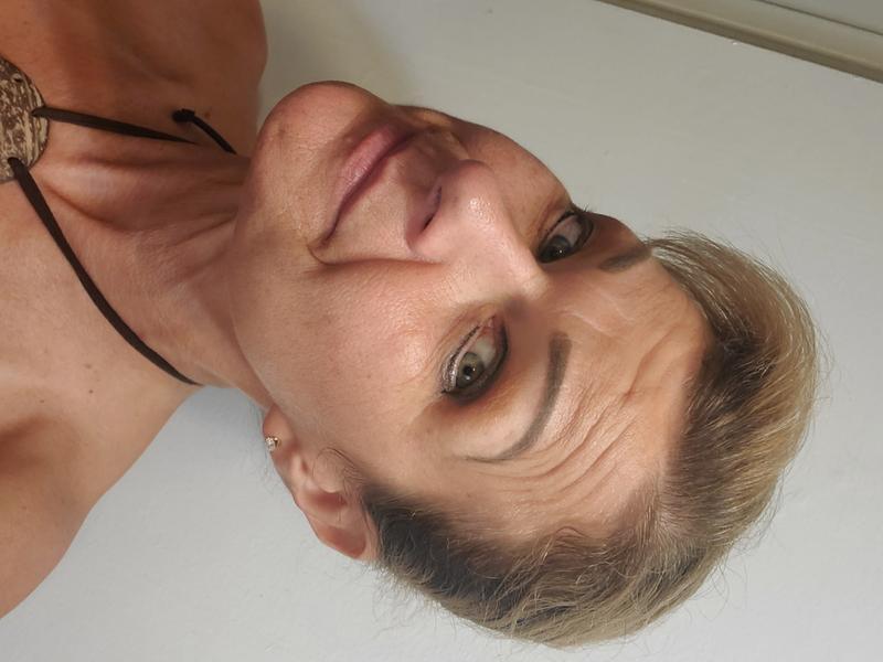 Love the ability to create natural looking brows!