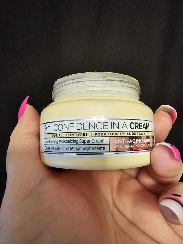 Customer carousel item 3.