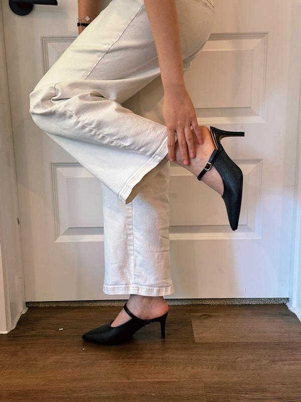 Review Thumbnail Image 1 383579687