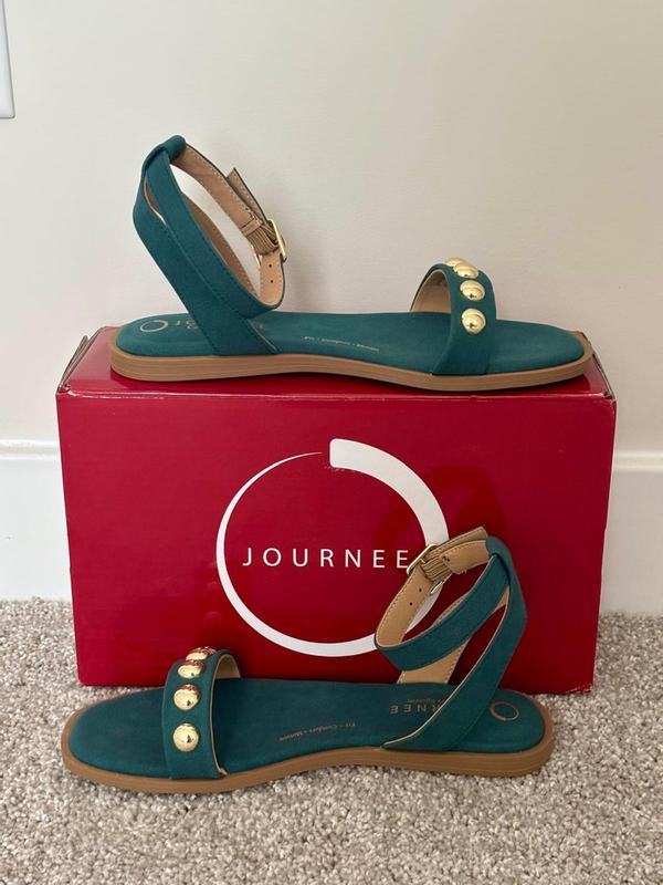 Review Thumbnail Image 0 383087338