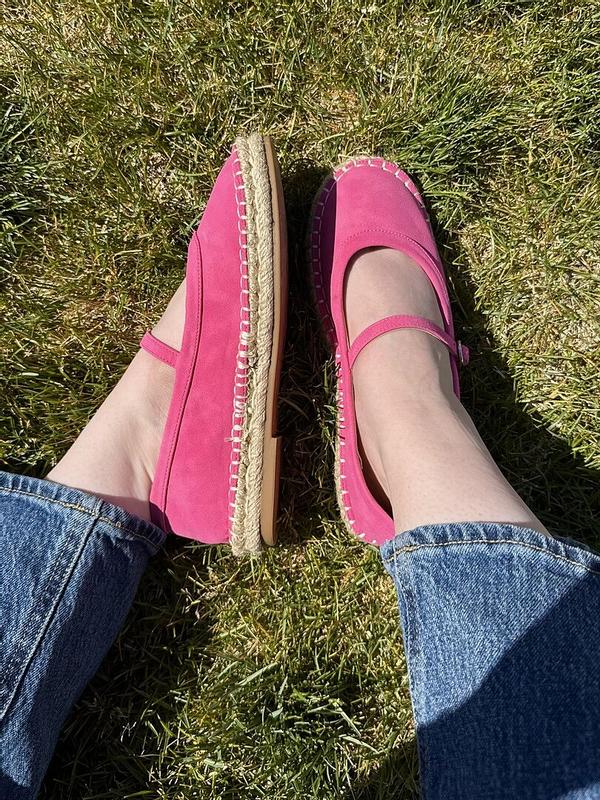 Very cute and comfy! The