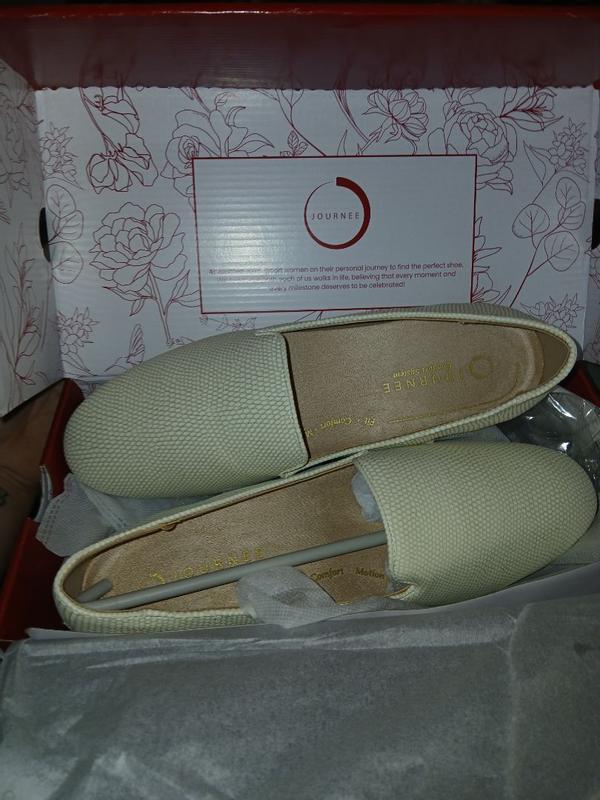 Review Thumbnail Image 3 378729109