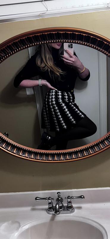 Review Thumbnail Image 0 370550259