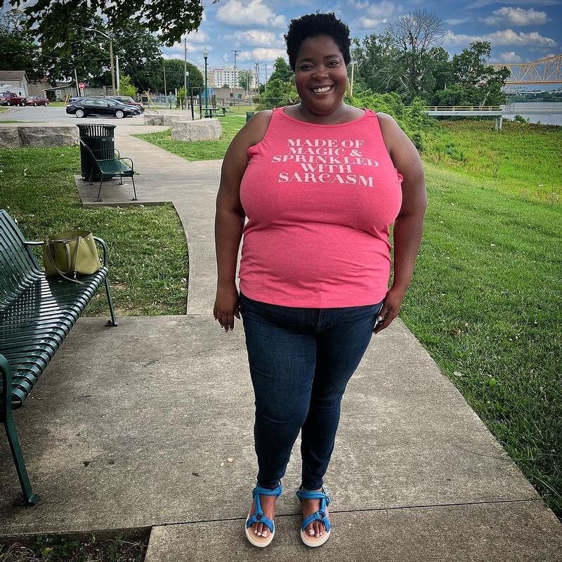 Review Thumbnail Image 0 210834990