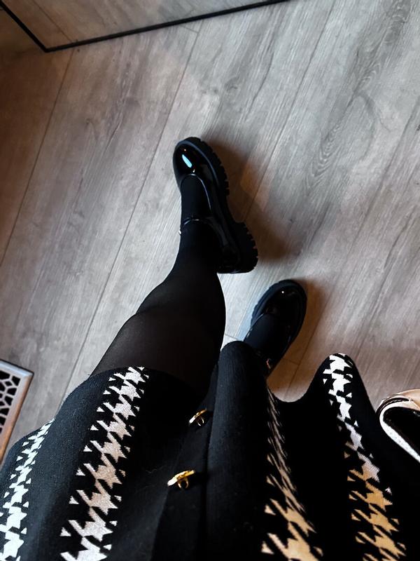 Review Thumbnail Image 1 370550259