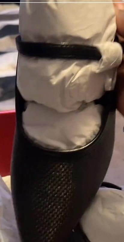 Theses are comfy and stylish shoes