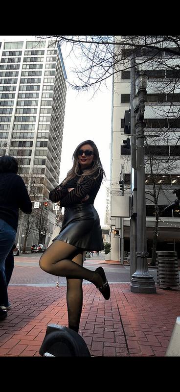 Review Thumbnail Image 0 381383255