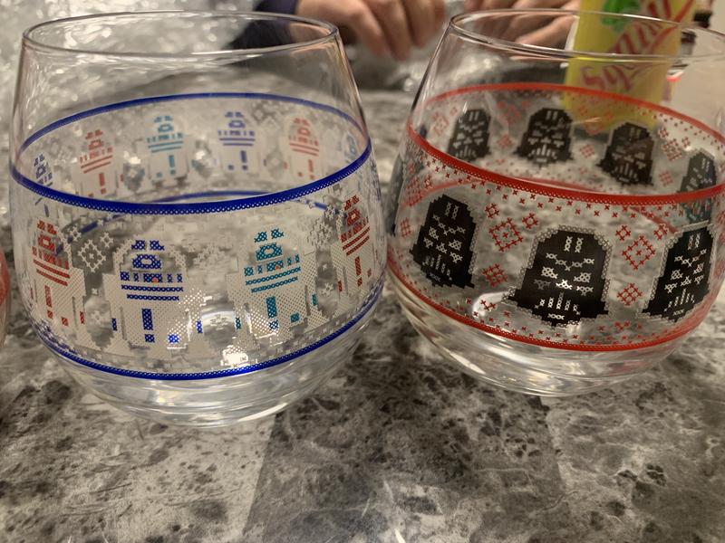 JoyJolt, Star Wars Ugly Sweater Stemless Drinking Glass, Set of 4 - Zola