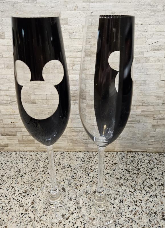 Front & side view of flutes