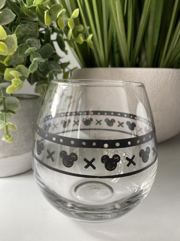 JoyJolt Disney Mickey Mouse Geo Picnic Stemless Wine