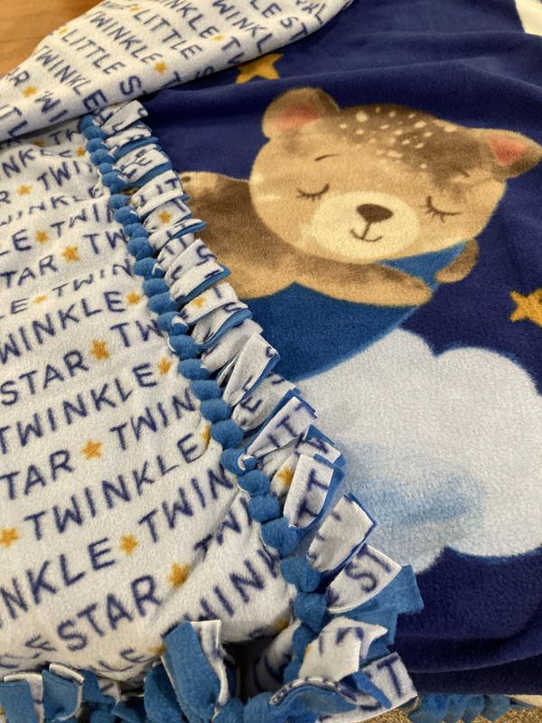 NO SEW FLEECE THROW BLANKET KIT, BEAR, TWINKLE LITTLE STAR, BLUE, 48 x 60