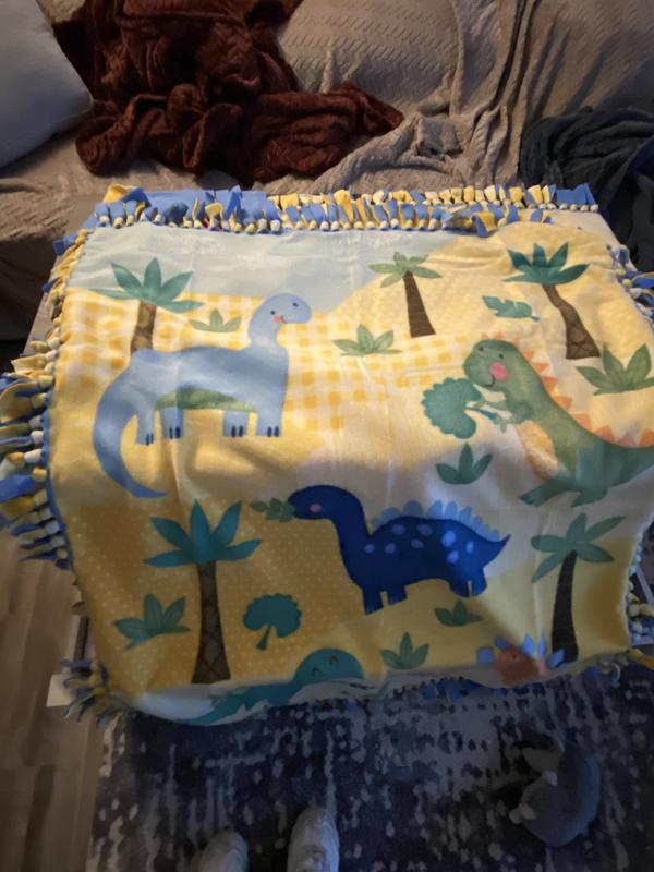 Dinosaur no sew fleece blanket kits hotsell
