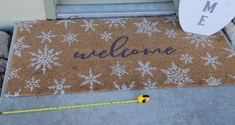 Snowflake Doormat – blackandwheatco