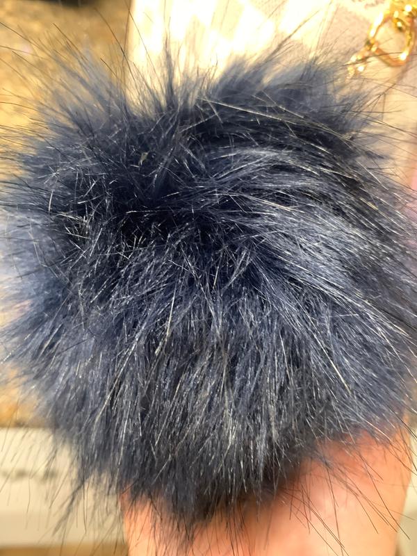 Ashford Store  Pompom – Large Faux Fur 17 Shades