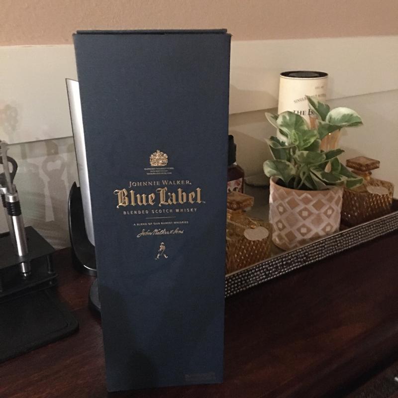 Johnnie Walker Blue Label Blended Scotch Whisky, 750 mL (80 PF