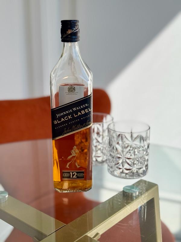 Johnnie Walker Black Label Blended Scotch Whisky, 1.75 L | Meijer