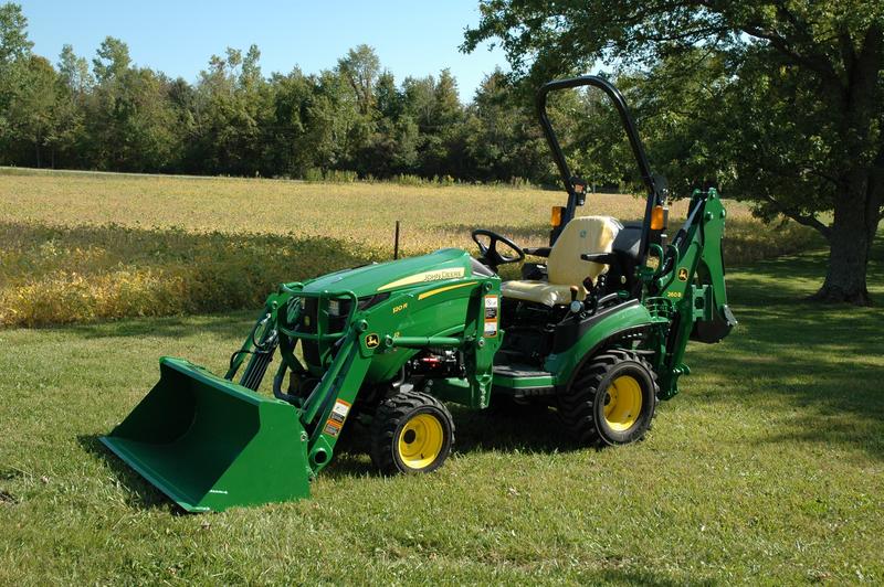 John Deere 1025R TLB