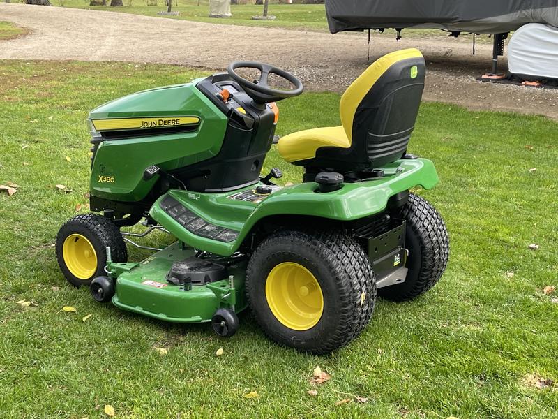 John deere x380 online lawn tractor