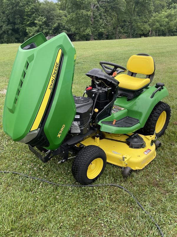 John deere 580 lawn tractor hot sale